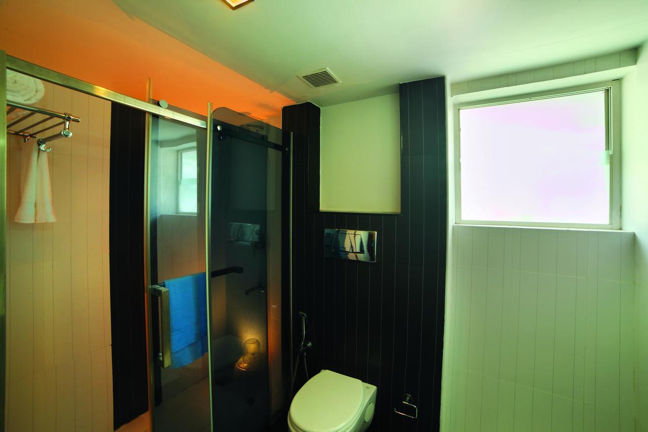 Hotel Zodiac Regency Kollam Exterior photo